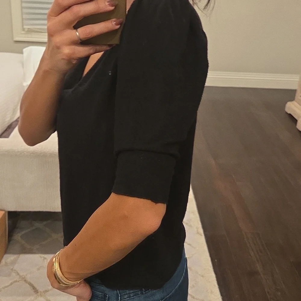 WOMEN'S Zara V NECK TOP THIN SWEATER Shirt SZ S BLACK $30 - Picture 3 of 4